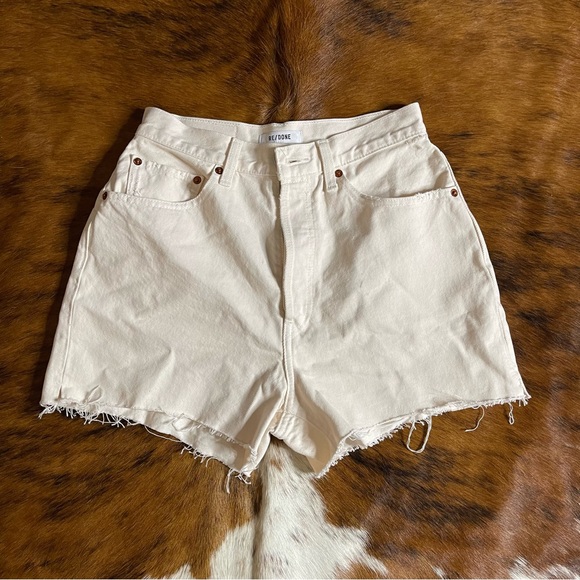 Redone Originals 90s Low Slung Short in Vintage White - Picture 4 of 11